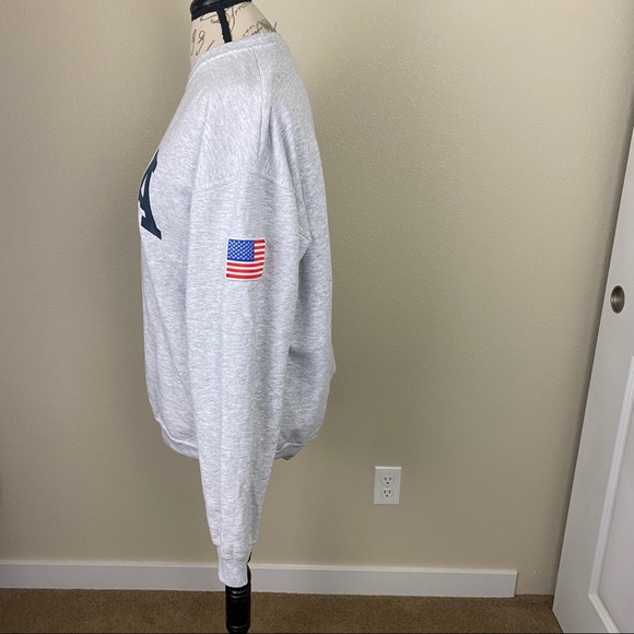 Grey USA Crewneck with American Flag Patch - Picture 6 of 8